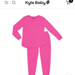 Kyte baby womens jogger set in raspberry size small 4-6